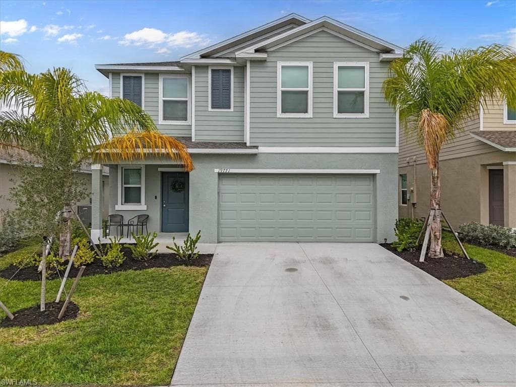 19771 Garden Ridge CT LEHIGH ACRES, FL 33974