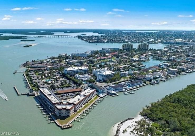 1202 Edington PL B401 MARCO ISLAND, FL 34145