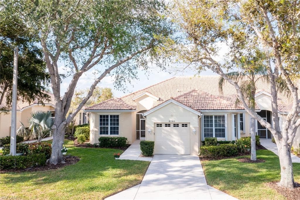 8780 Stockbridge DR FORT MYERS, FL 33908
