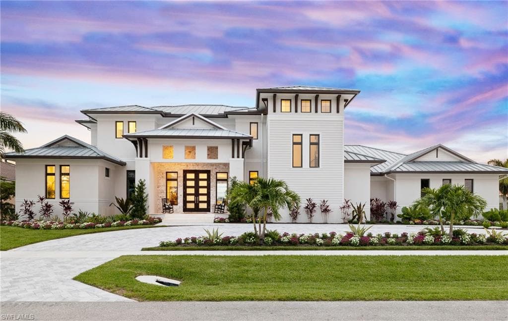 1113 Lamplighter CT MARCO ISLAND, FL 34145