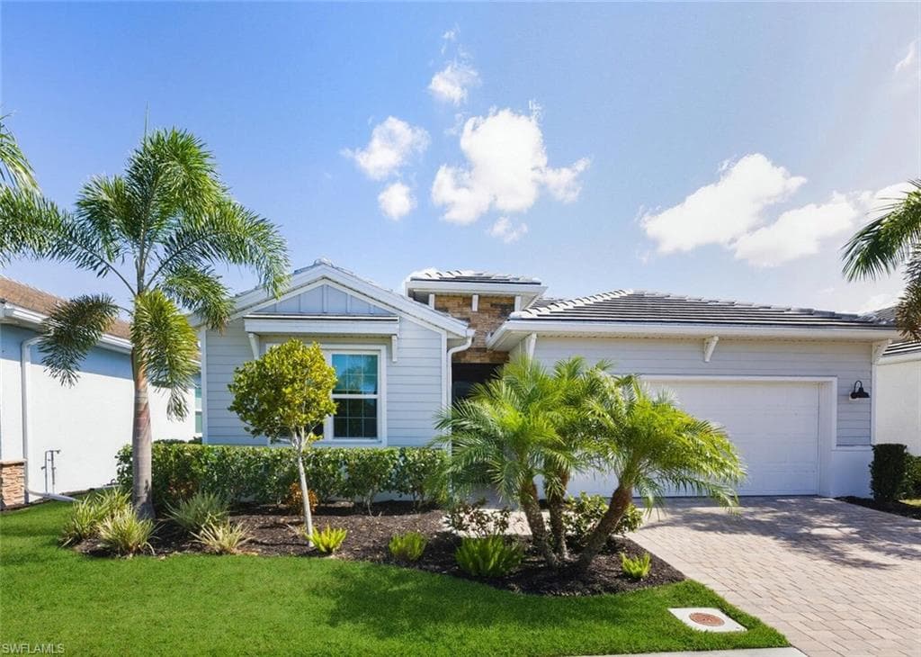 28021 SANIBEL SANDS ST BONITA SPRINGS, FL 34135
