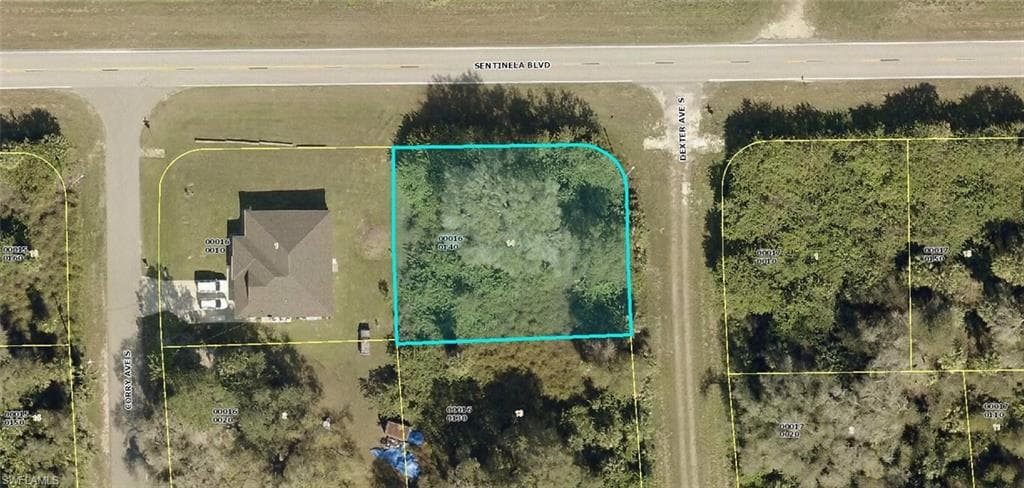 120 Dexter AVE S LEHIGH ACRES, FL 33974