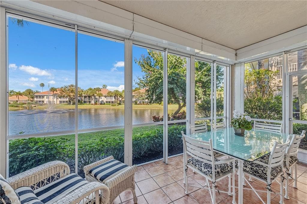 8445 Abbington CIR 712 NAPLES, FL 34108