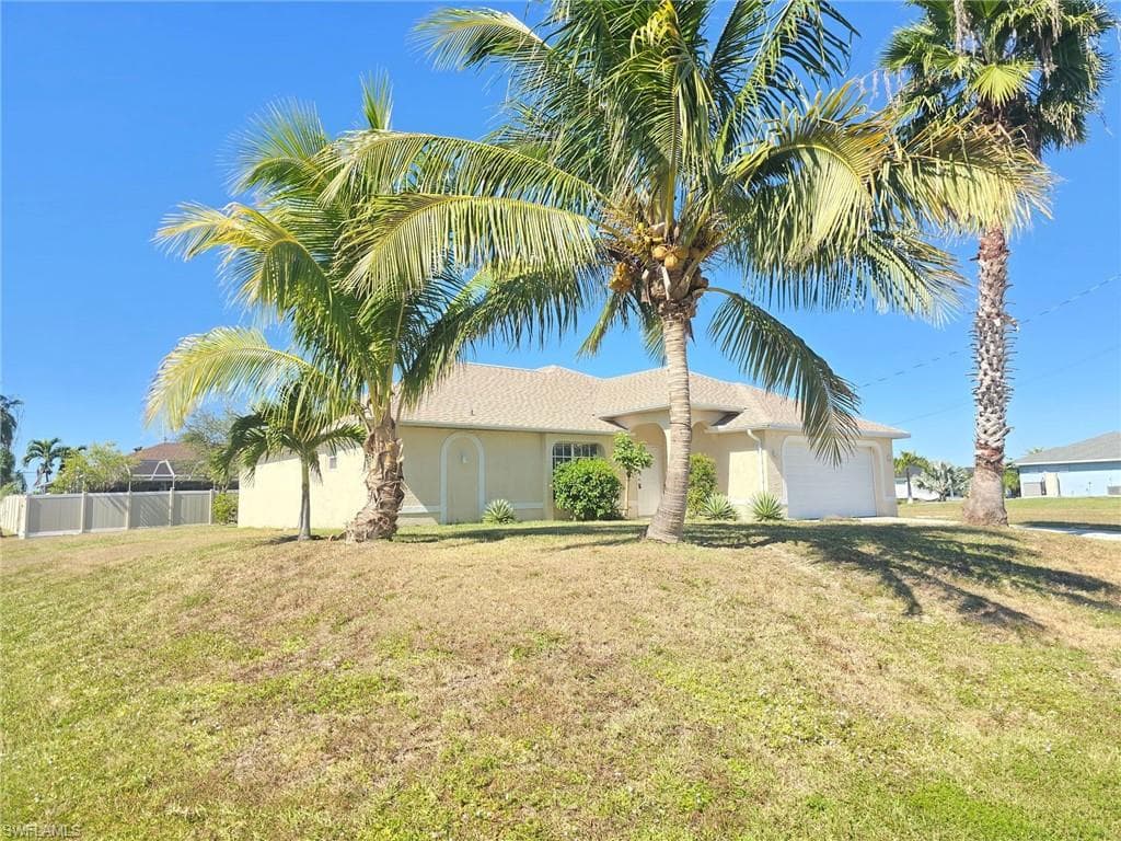 1900 NW 33rd AVE CAPE CORAL, FL 33993