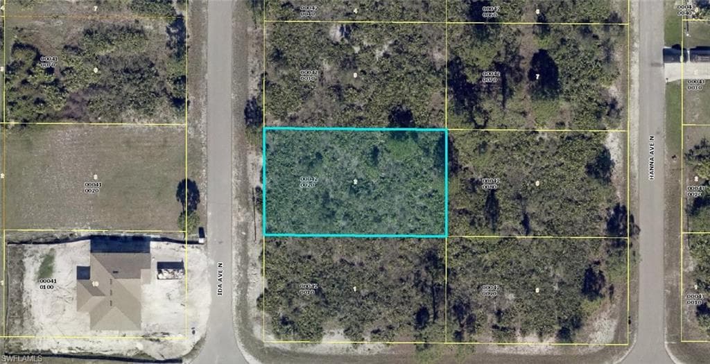 4602 Ida AVE N LEHIGH ACRES, FL 33971