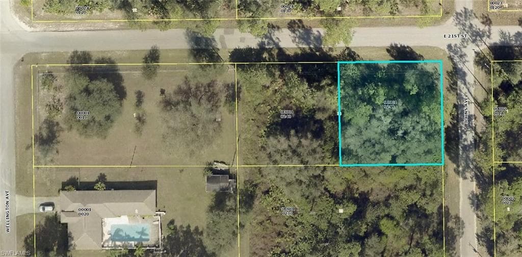 3506 21st ST ALVA, FL 33920