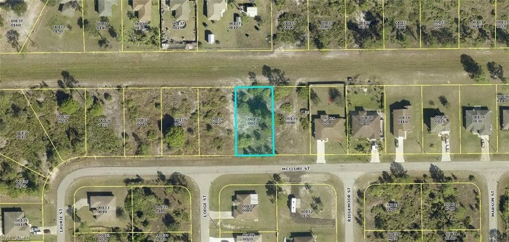 418 Mcclure ST LEHIGH ACRES, FL 33972