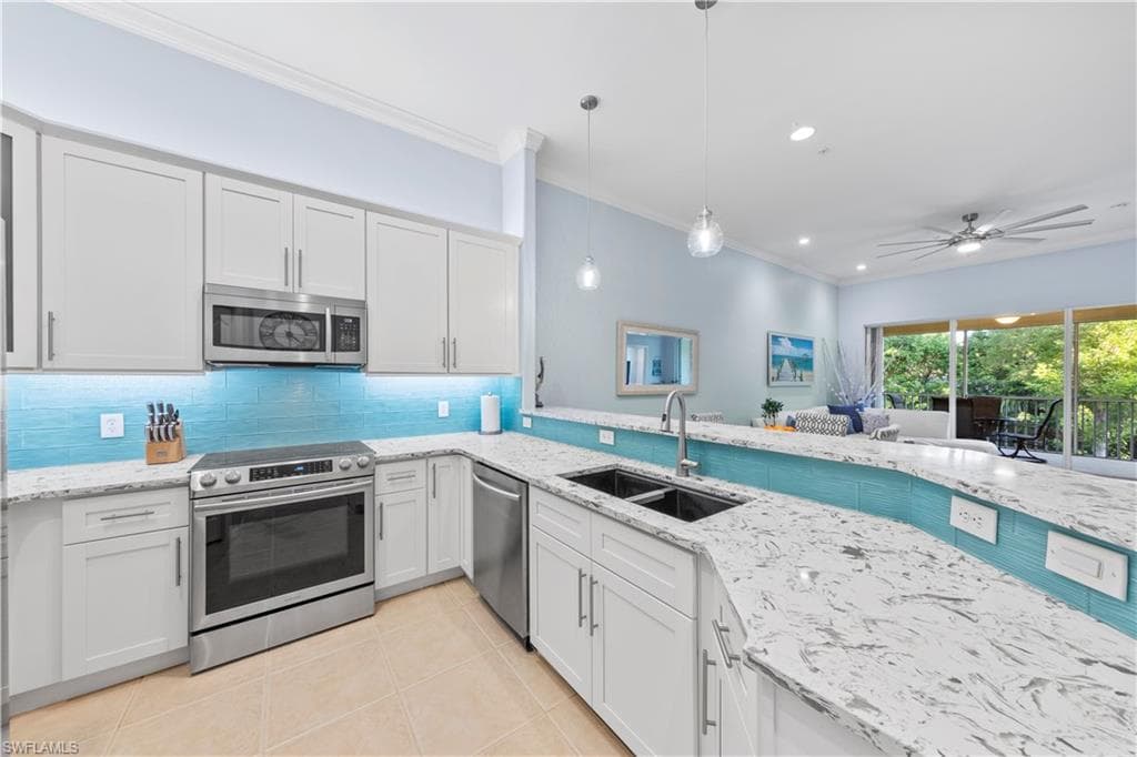1285 Sweetwater CV 2106 NAPLES, FL 34110