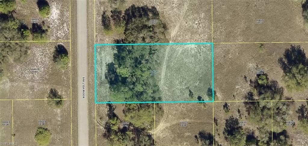 1702 Roosevelt AVE LEHIGH ACRES, FL 33972