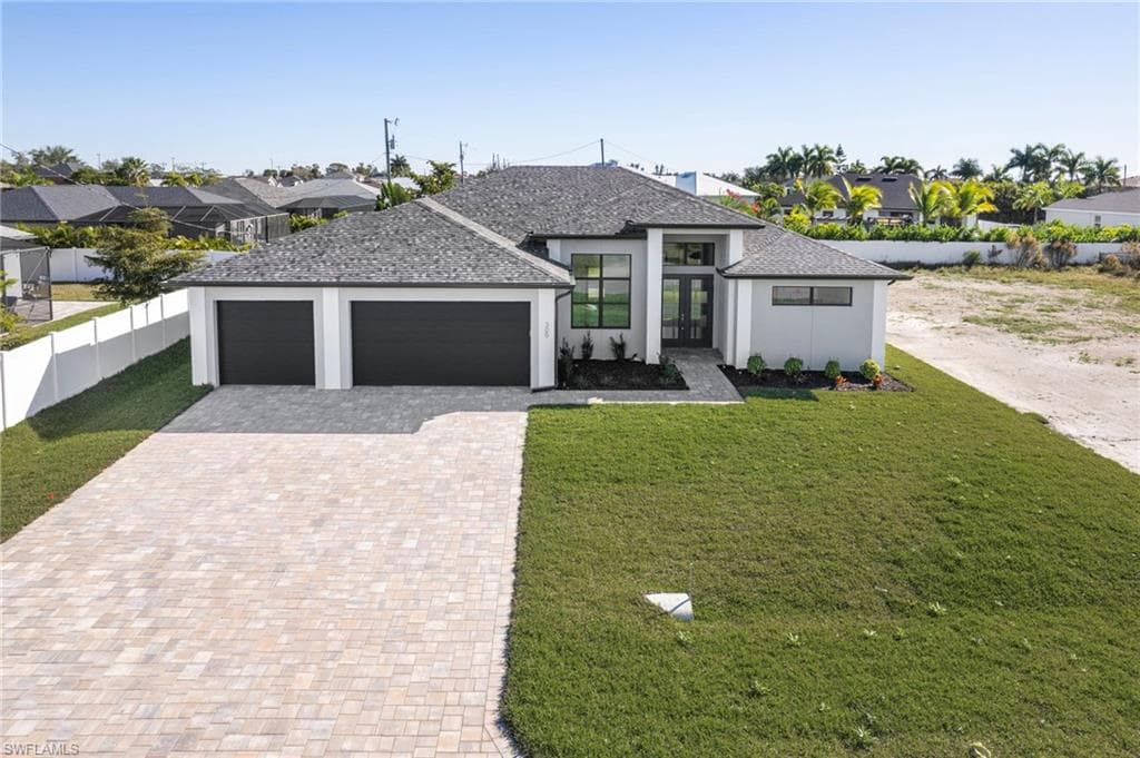 305 NW 15th PL CAPE CORAL, FL 33993