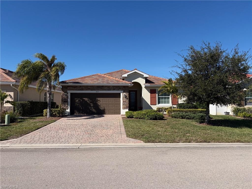 16123 Palmetto Prairie DR ALVA, FL 33920