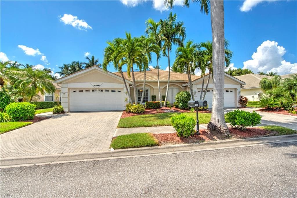 13628 Gulf Breeze ST FORT MYERS, FL 33907