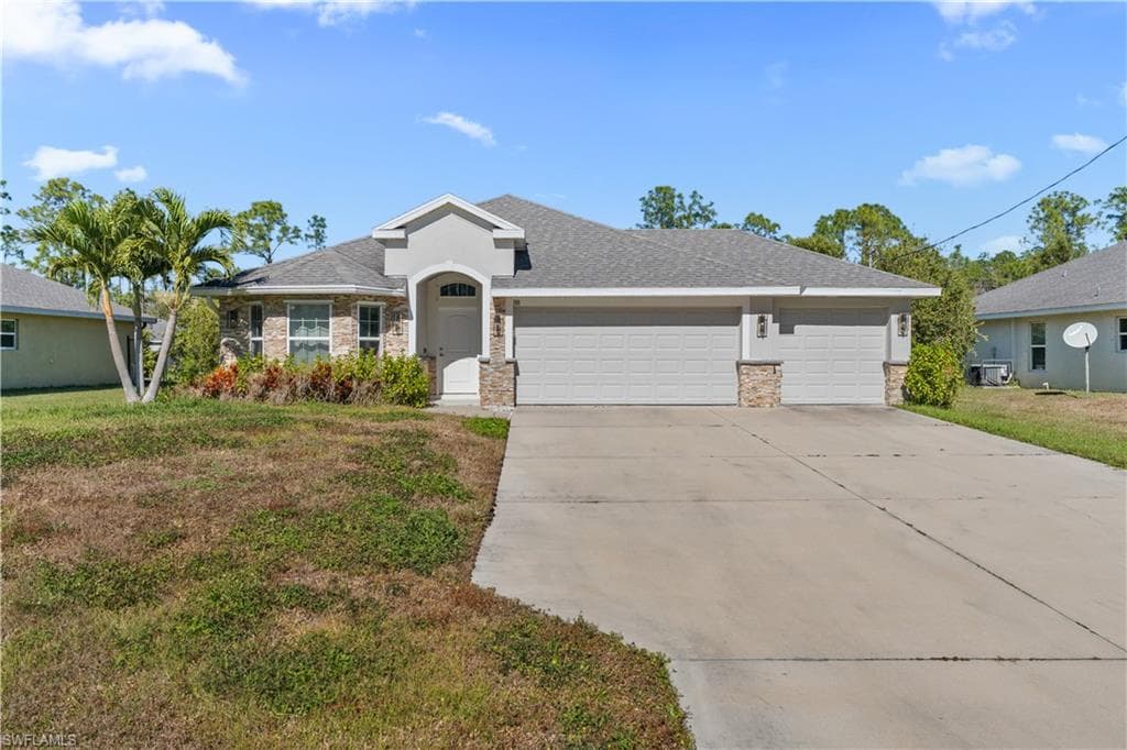 188 Townsend CT N LEHIGH ACRES, FL 33972
