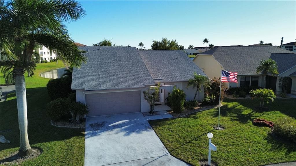 11404 Caravel CIR FORT MYERS, FL 33908