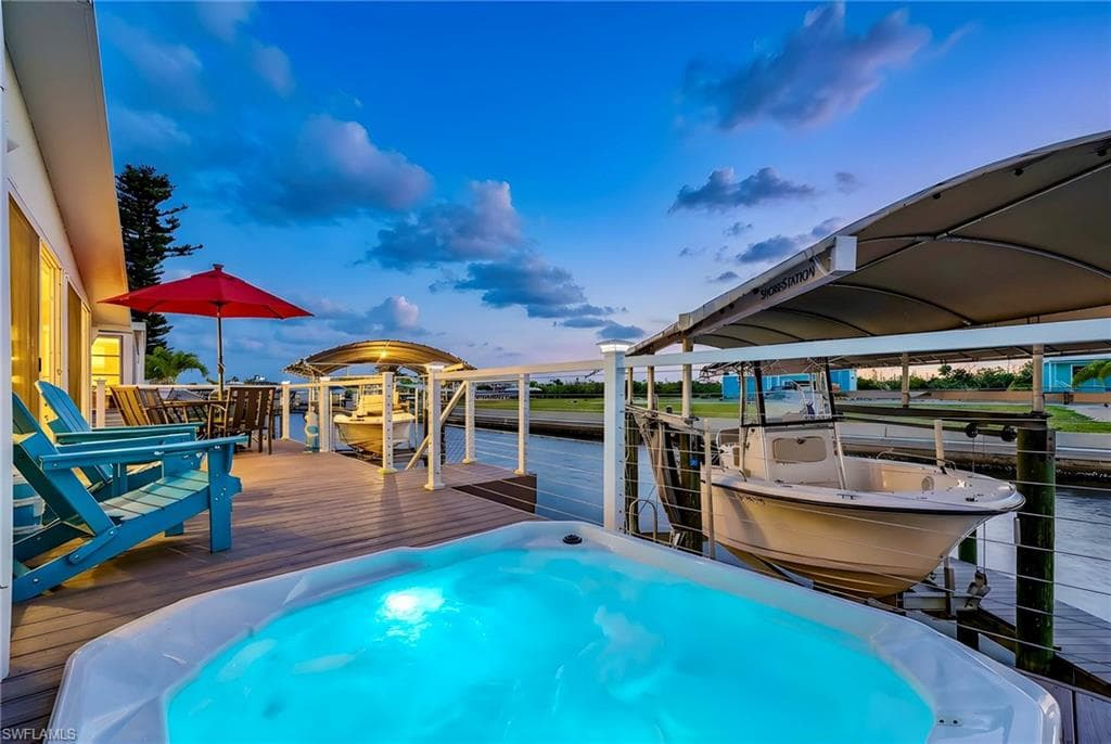 2991 Sloop LN ST. JAMES CITY, FL 33956