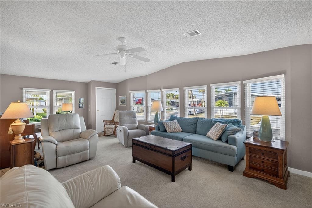 161 Seven Seas WAY 161 NAPLES, FL 34104