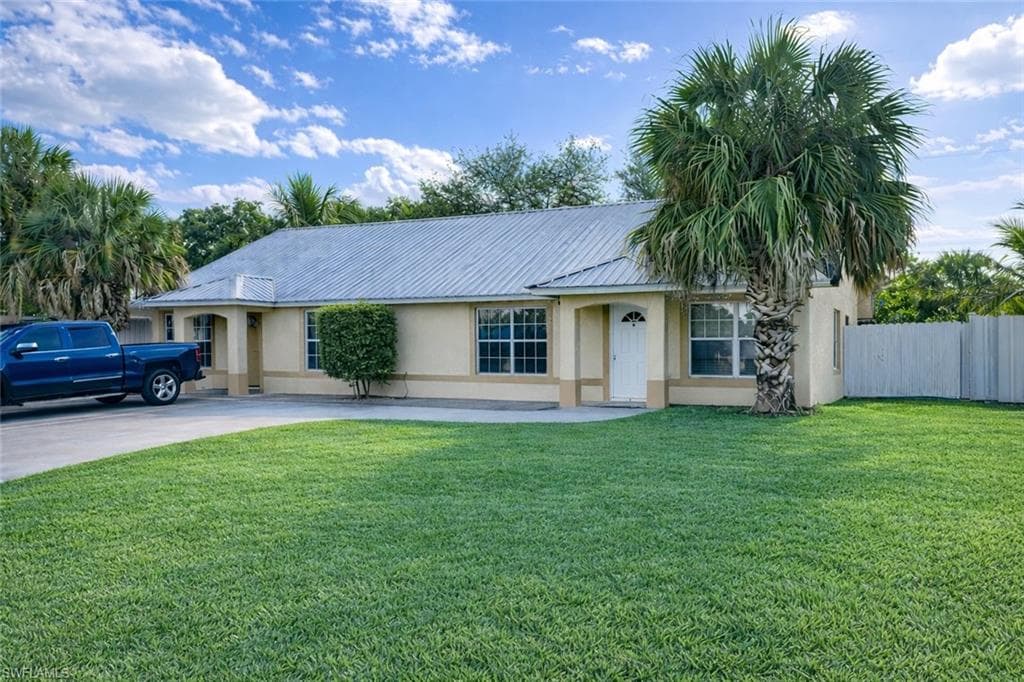 2531 47th TER SW NAPLES, FL 34116