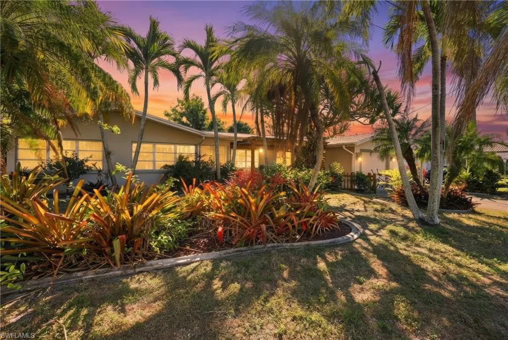 1432 Windsor CT CAPE CORAL, FL 33904