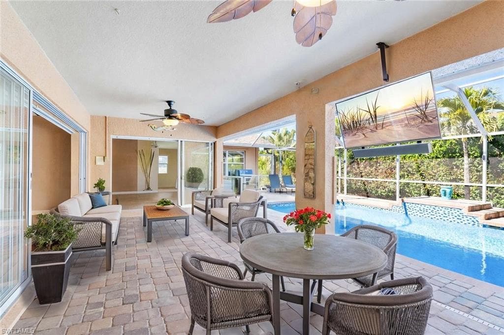 1925 54th LN CAPE CORAL, FL 33914