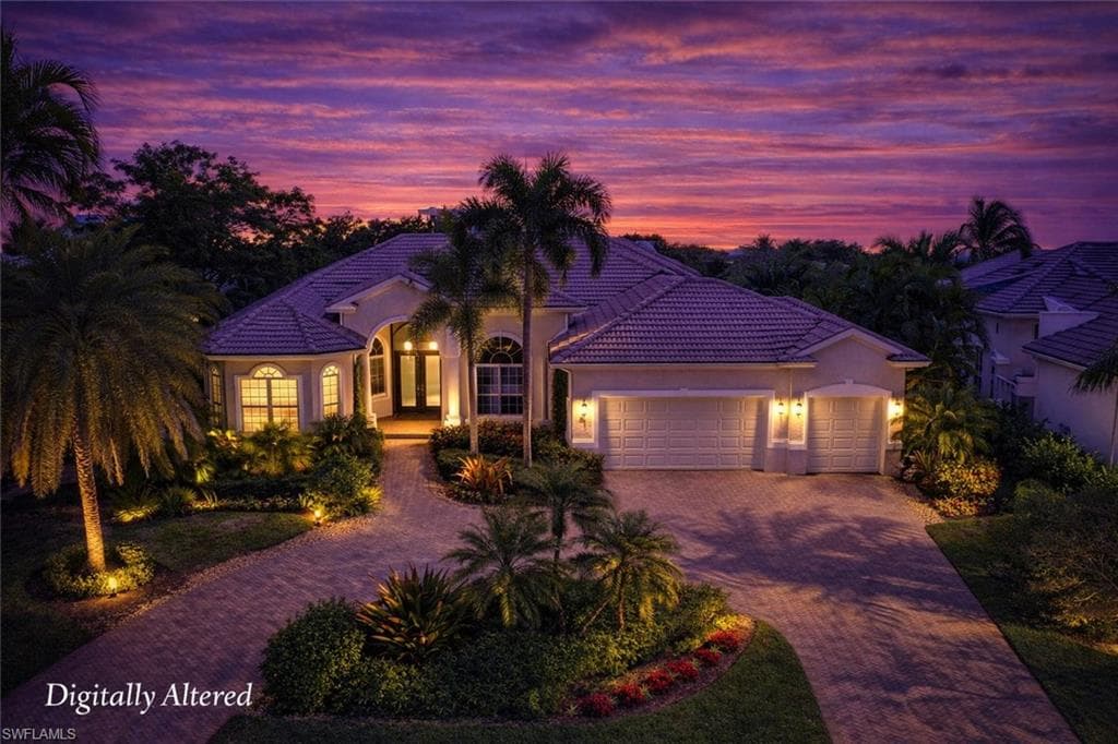 3002 Crayton RD NAPLES, FL 34103