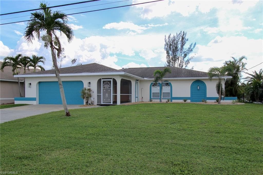 138 SE 20th ST CAPE CORAL, FL 33990