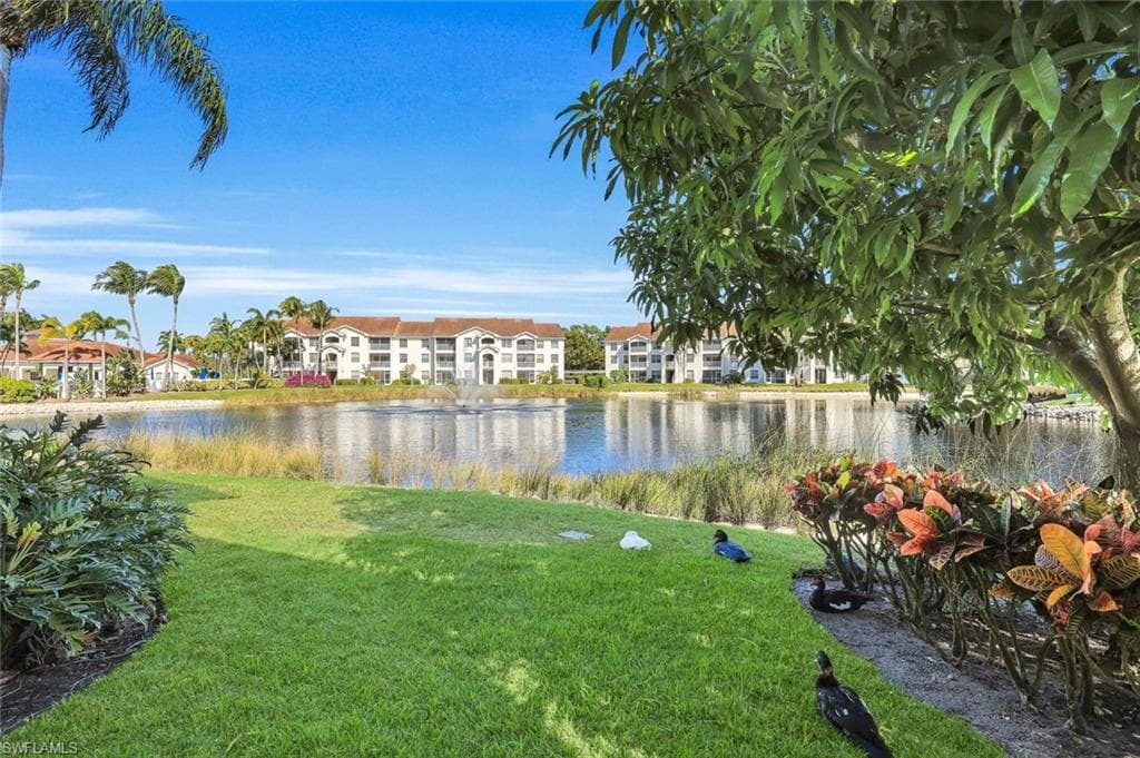 4620 Saint Croix LN 911 NAPLES, FL 34109