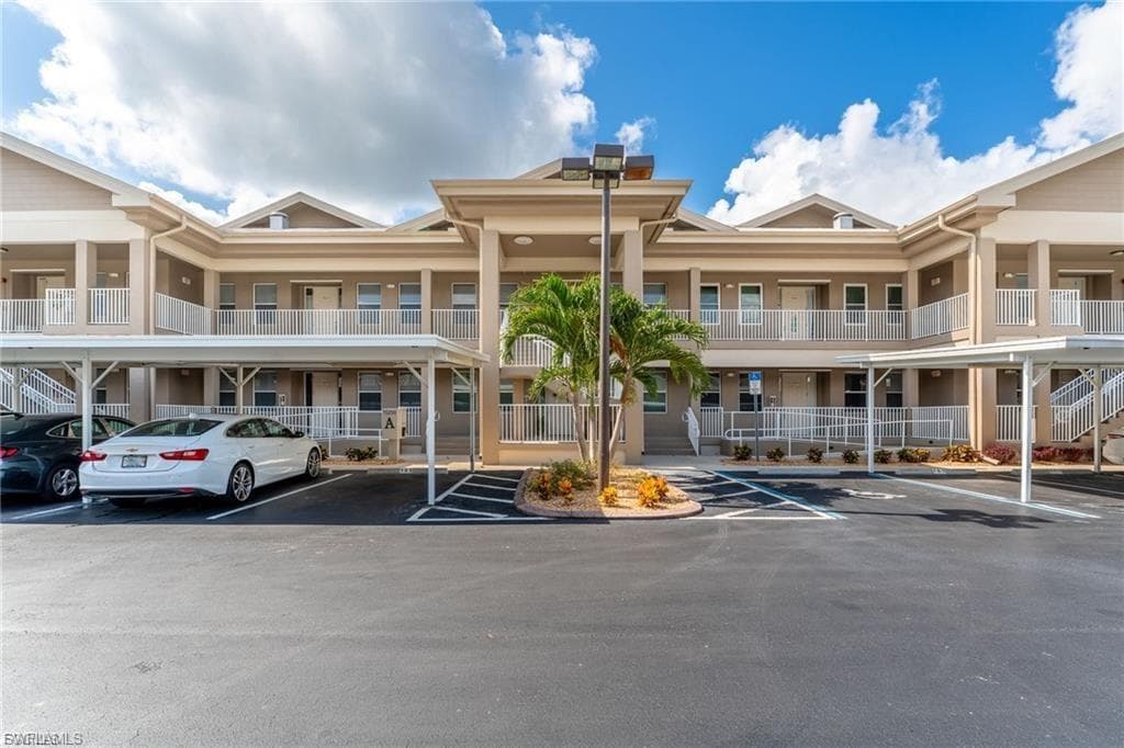 15250 Riverbend BLVD 101 NORTH FORT MYERS, FL 33917
