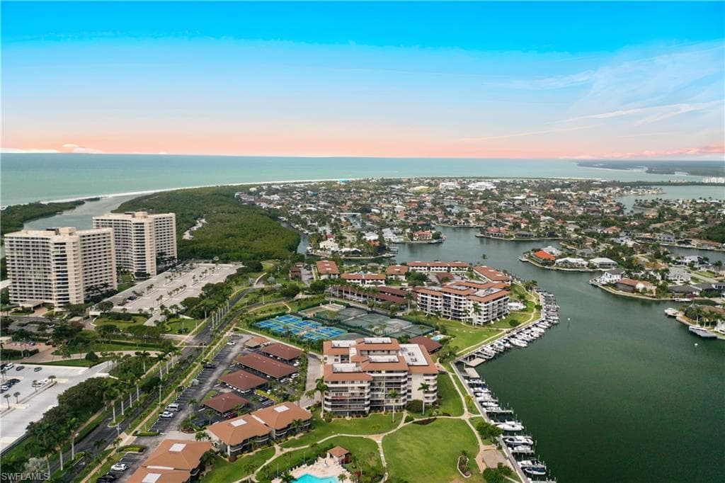651 Seaview CT B212 MARCO ISLAND, FL 34145