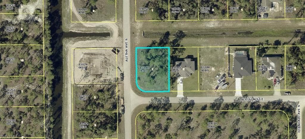 505 Allison ST E LEHIGH ACRES, FL 33974
