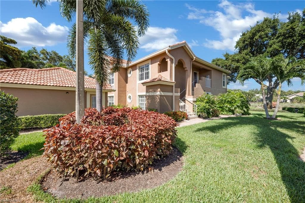 13201 Sherburne CIR 102 BONITA SPRINGS, FL 34135