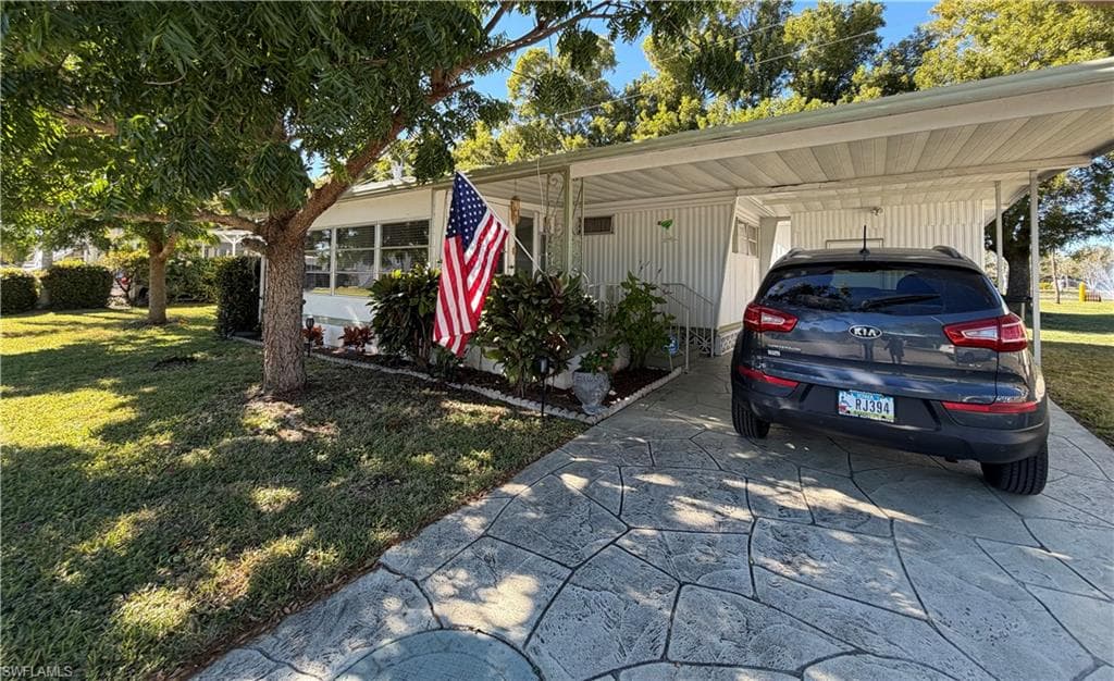 9 Red Poinciana DR FORT MYERS, FL 33908