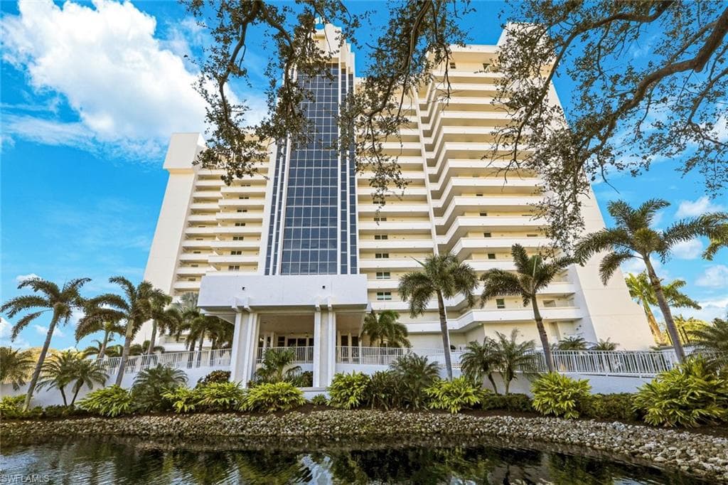 6361 Pelican Bay BLVD 201 NAPLES, FL 34108