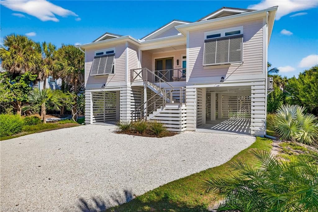 1160 Buttonwood LN SANIBEL, FL 33957