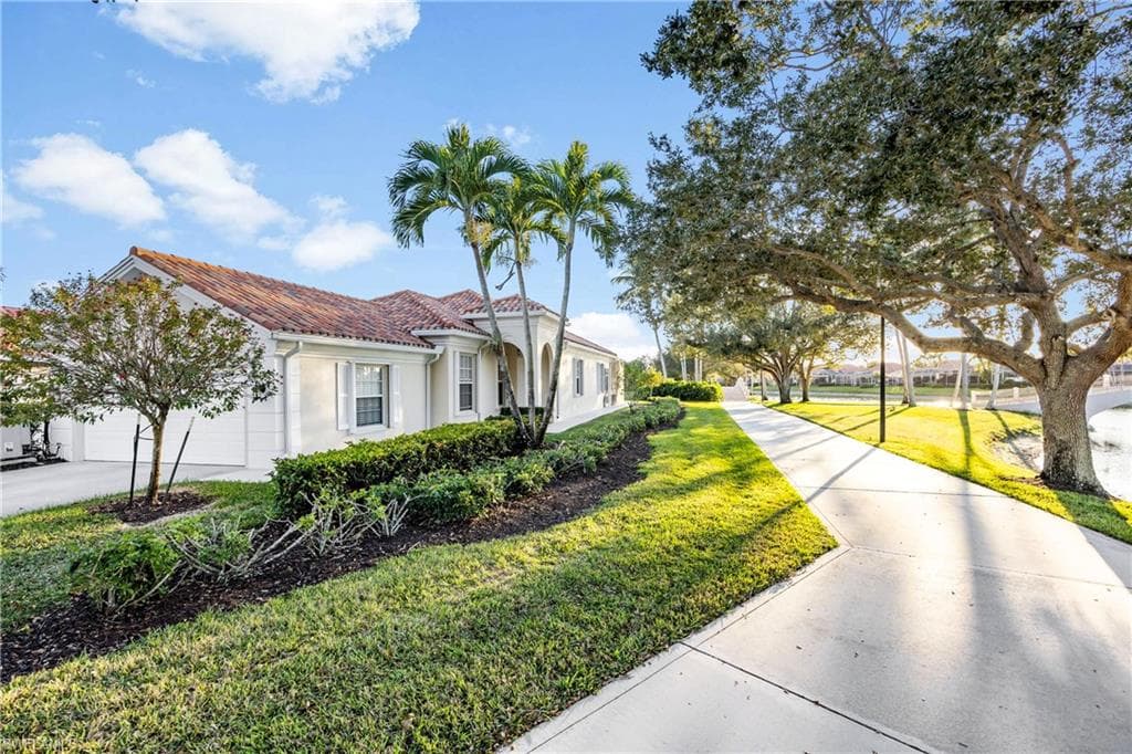 4708 RIO POCO CT NAPLES, FL 34109