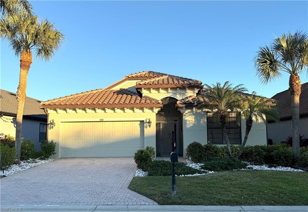 12112 Country Day CIR FORT MYERS, FL 33913