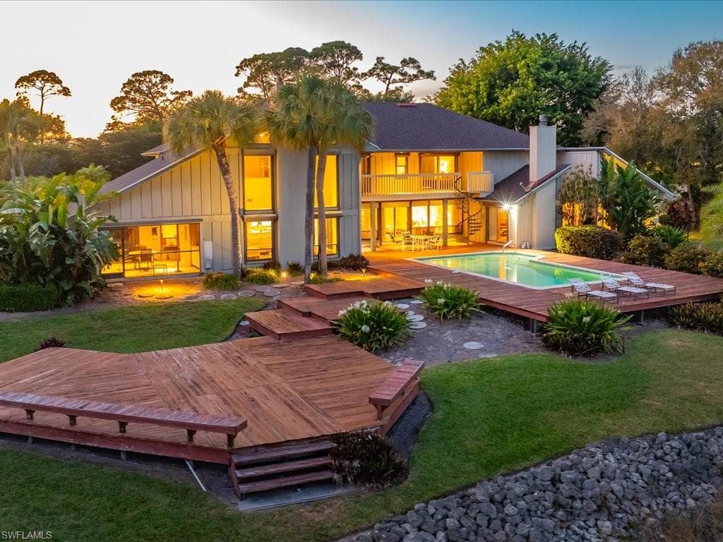 154 Cajeput DR NAPLES, FL 34108