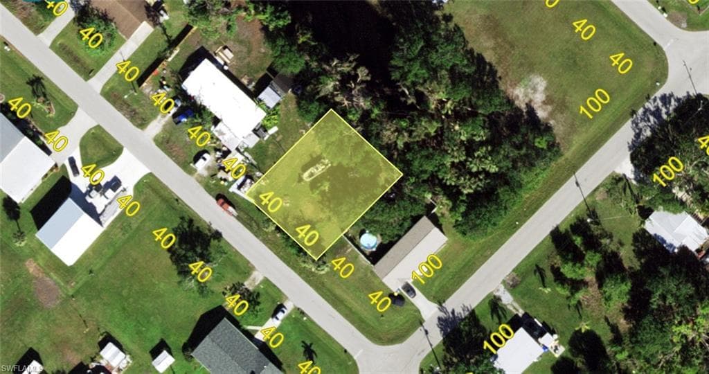 11182 2nd AVE PUNTA GORDA, FL 33955