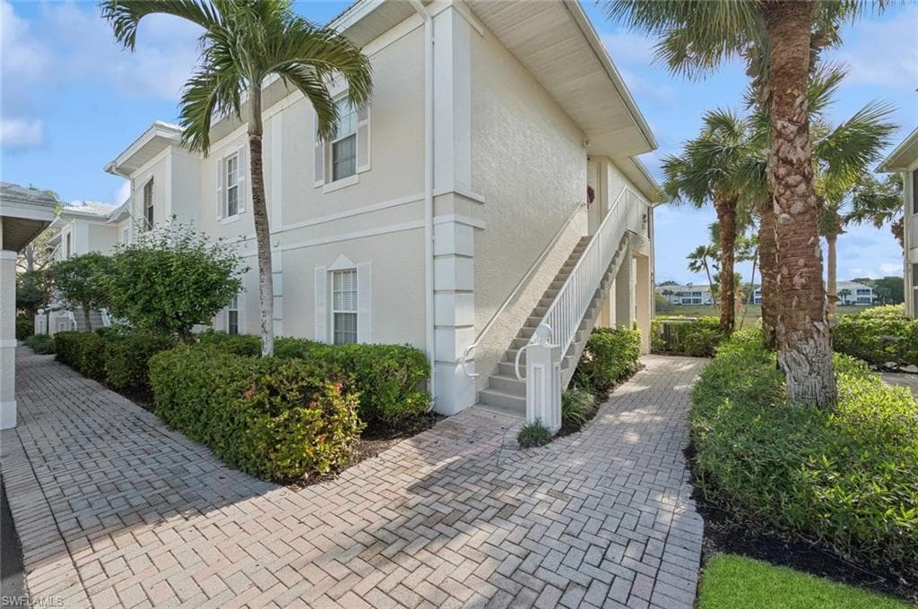 1420 Sweetwater CV 104 NAPLES, FL 34110