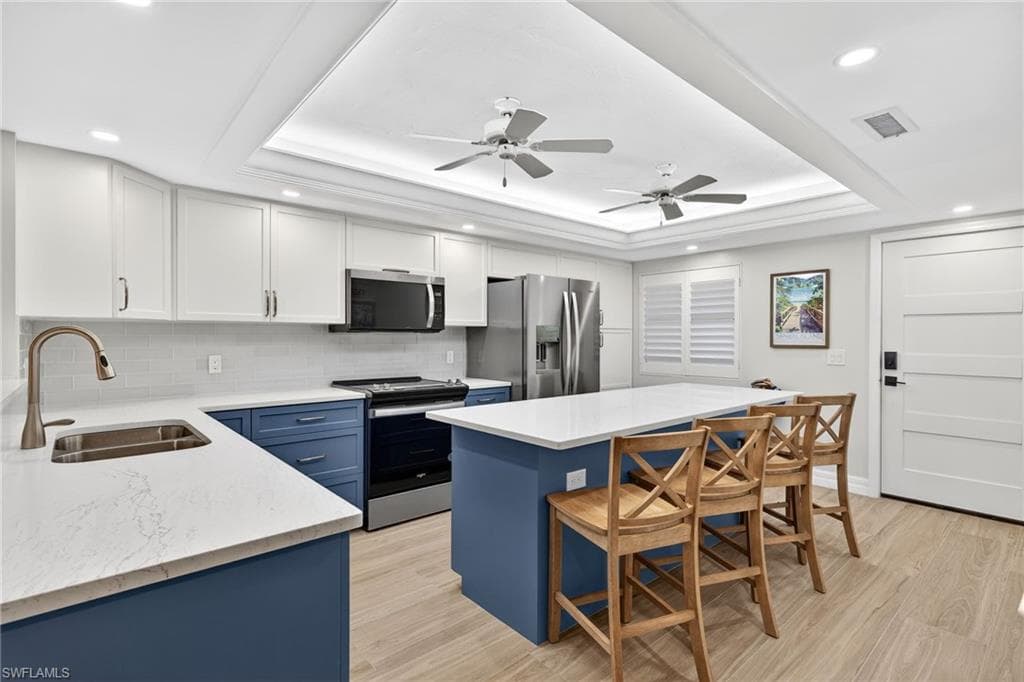 2445 W Gulf DR 6B SANIBEL, FL 33957