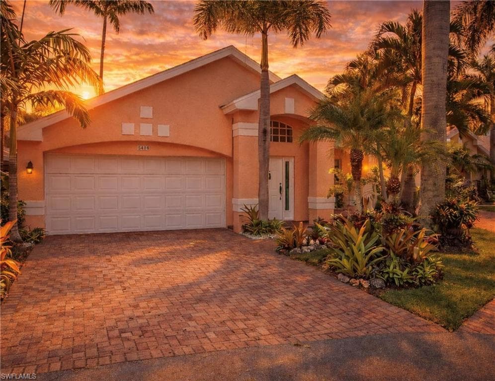 3416 Fuchsia CT 28 NAPLES, FL 34112