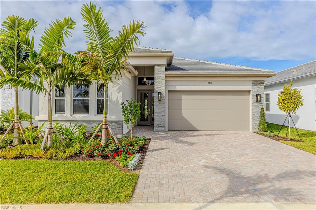 2691 Ridgecrest PL NAPLES, FL 34112