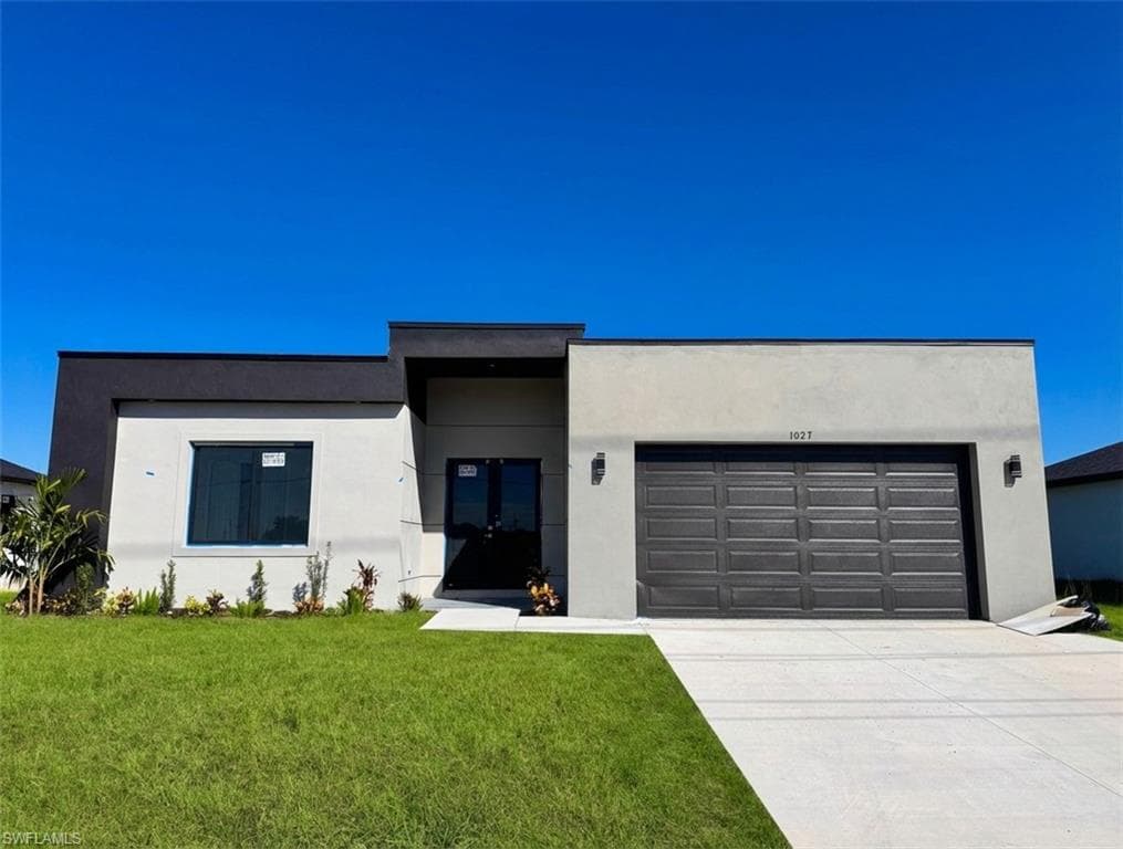 1027 Kismet PKWY W CAPE CORAL, FL 33993