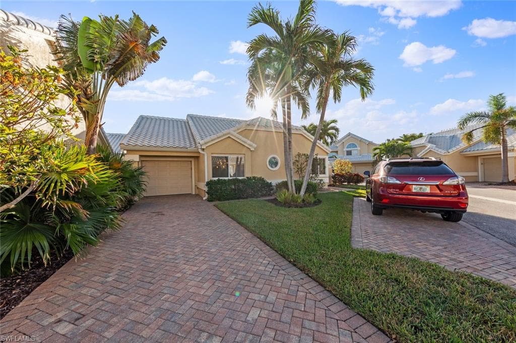 28763 Carmel WAY BONITA SPRINGS, FL 34134