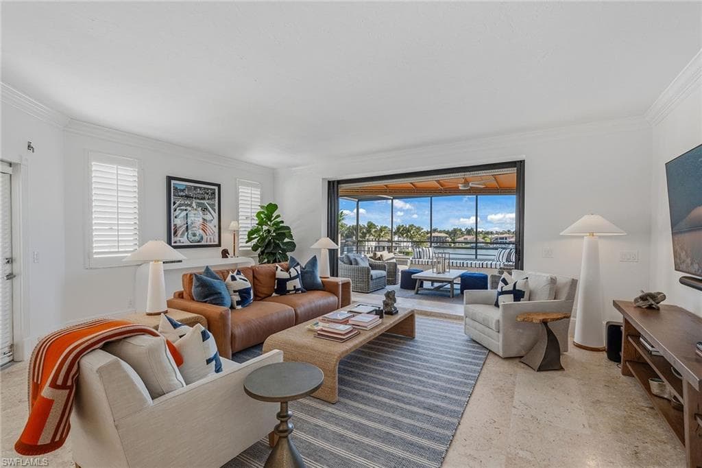 4400 Gulf Shore BLVD N 4-405 NAPLES, FL 34103