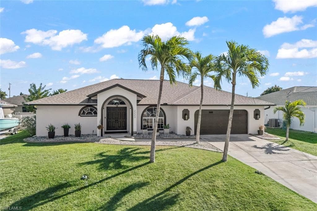2223 SW 19th PL CAPE CORAL, FL 33991