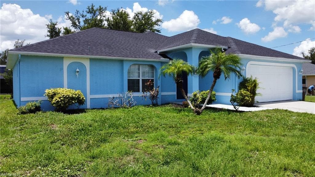 2202 SW 2nd TER CAPE CORAL, FL 33991