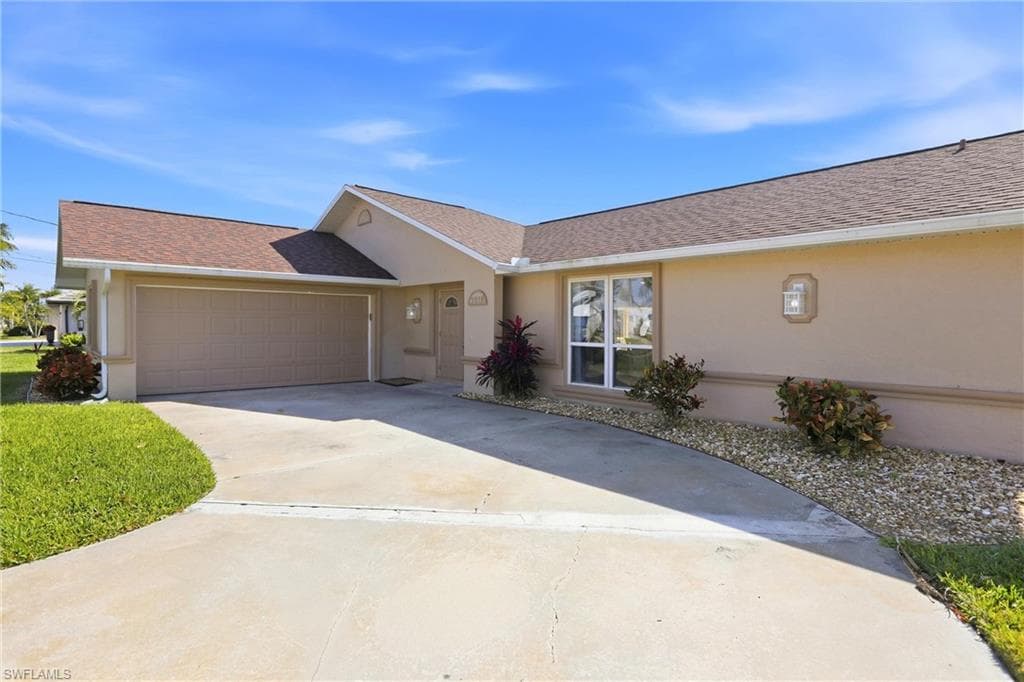 1518 SW 53rd TER CAPE CORAL, FL 33914