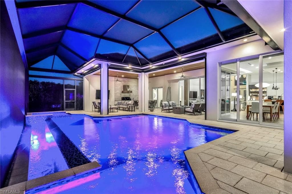 428 SW 39th AVE CAPE CORAL, FL 33991