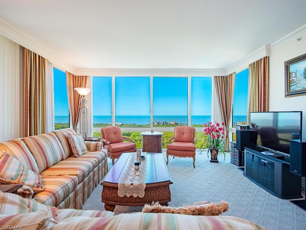 7515 Pelican Bay BLVD 17A NAPLES, FL 34108
