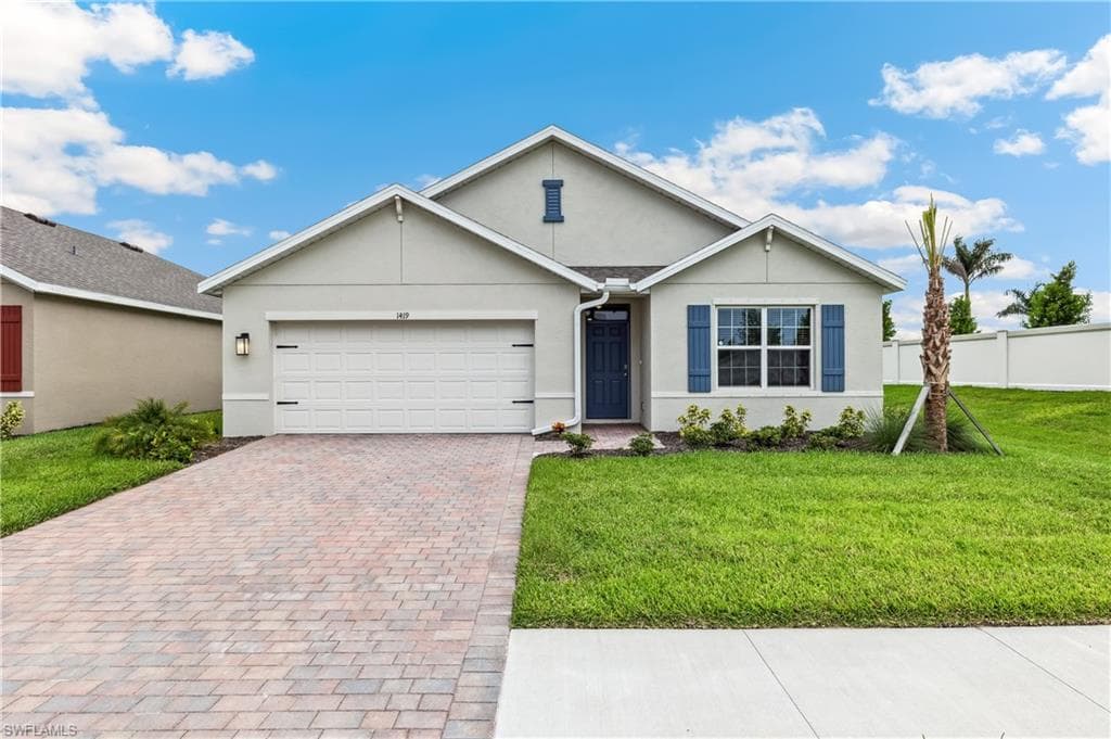2012 11th ST CAPE CORAL, FL 33993